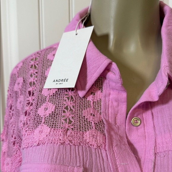 NWT' ANDREE BY UNIT Pink Lace Blouse‎ - Picture 2 of 7